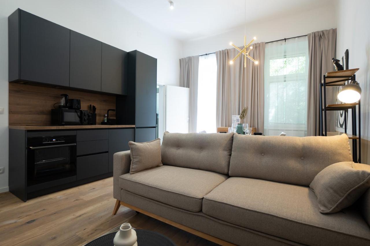 46 M2 Central Bright Apartment With A Balcony Vienna Exterior photo