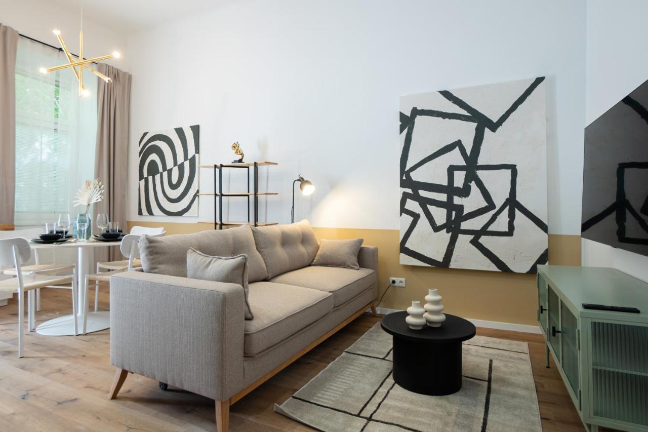 46 M2 Central Bright Apartment With A Balcony Vienna Exterior photo